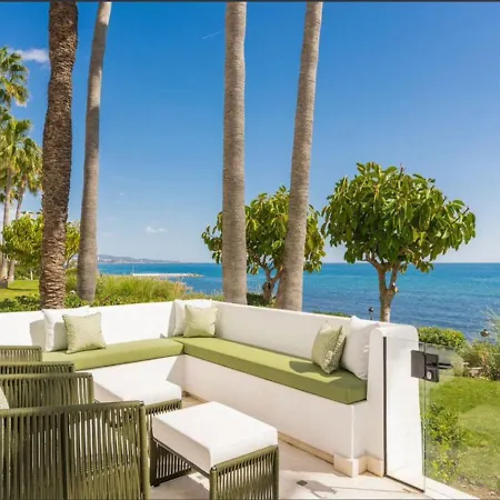 Luxury Apartment Mlg0 With Pool *