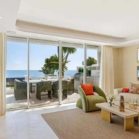 Luxury Apartment Mlg0 With Pool Διαμέρισμα